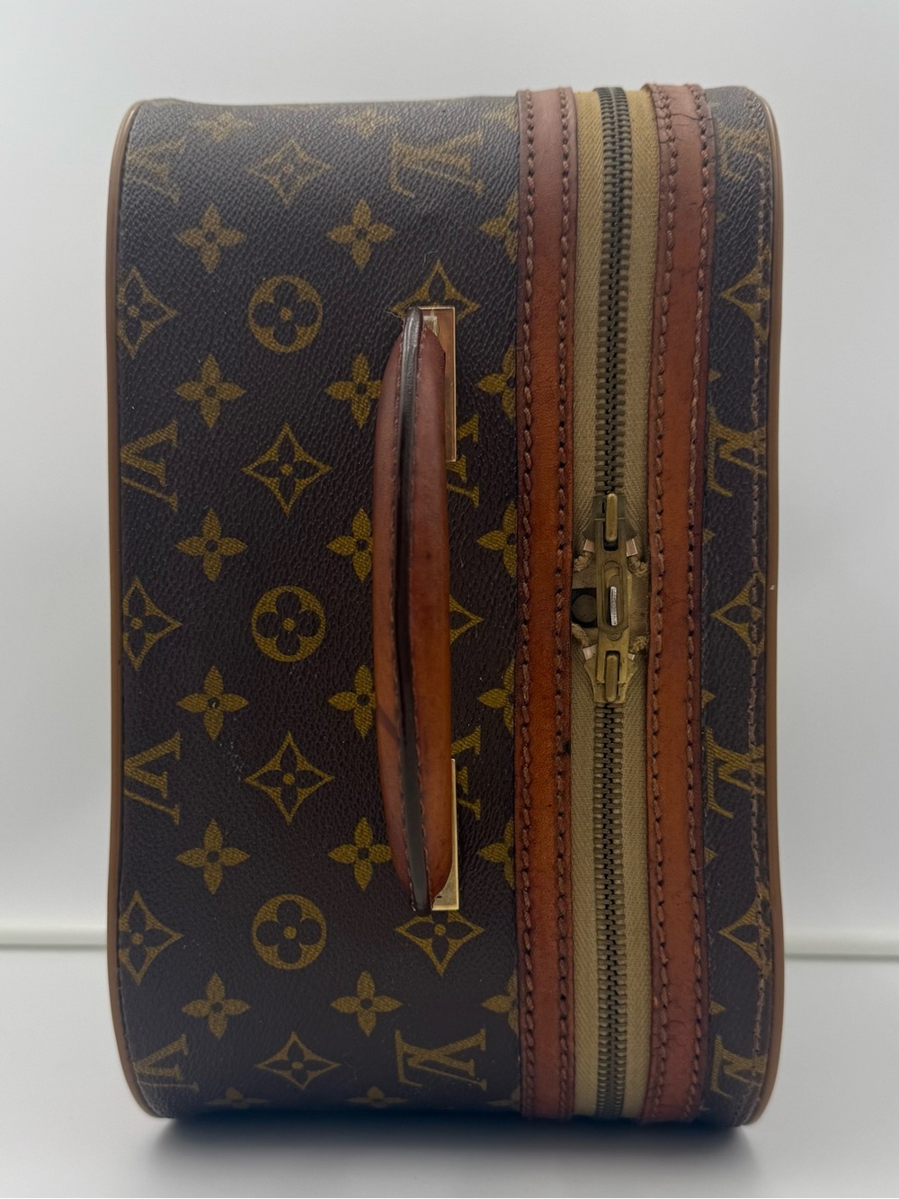 LOUIS VUITTON 1854 PARIS • ‘Rare’ STRATOS Small Soft Trunk Bag (Collector Piece) - Picture 7 of 16